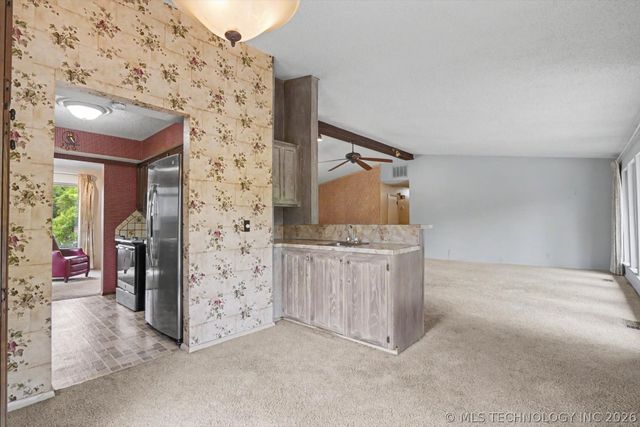 3422 E 75th Street, Tulsa, OK 74136