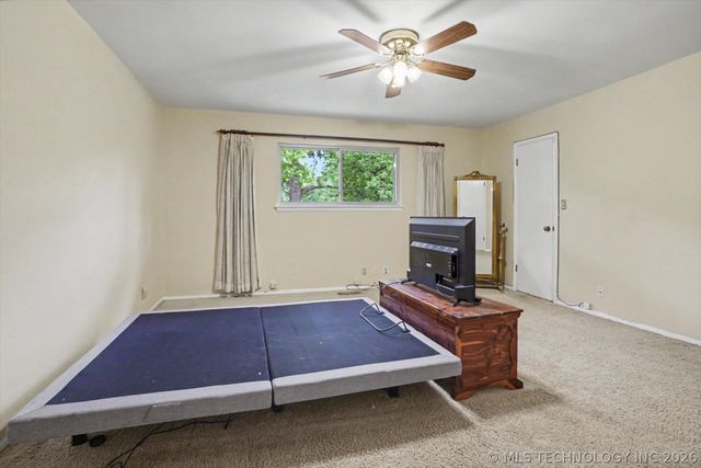 3422 E 75th Street, Tulsa, OK 74136