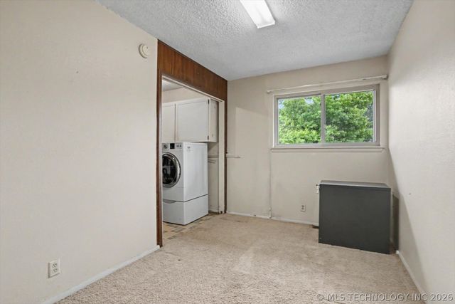 3422 E 75th Street, Tulsa, OK 74136