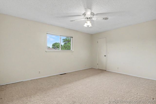 3422 E 75th Street, Tulsa, OK 74136