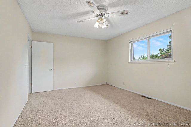 3422 E 75th Street, Tulsa, OK 74136