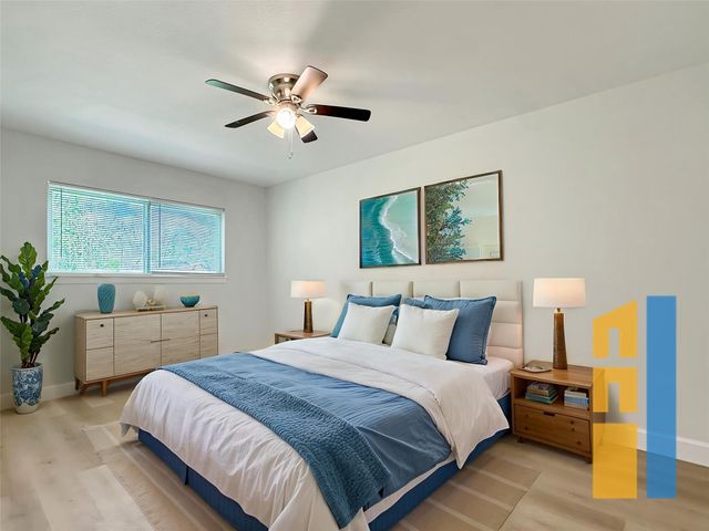 1016 E Walker Street 4, League City, TX 77573