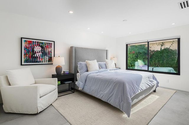 331 Gran Via, Palm Desert, CA 92260