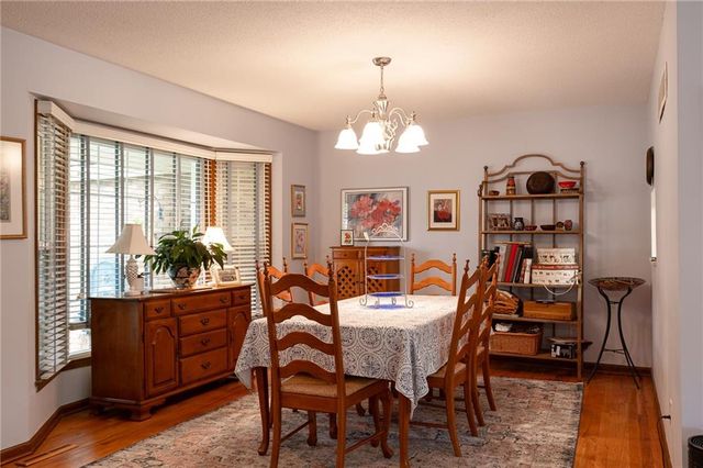 1400 SW CHARLESTON Street, Lee's Summit, MO 64081