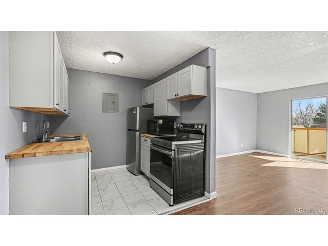 10211 Ura Ln 9-205, Thornton, CO 80260