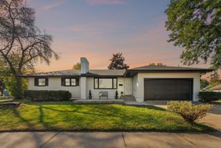 4001 72nd Avenue N, Brooklyn Center, MN 55429