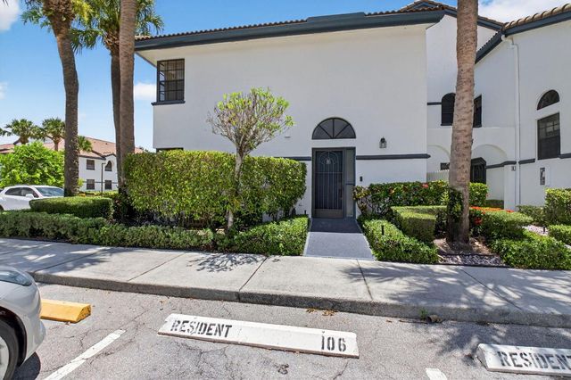 5136 Floria Drive N, Boynton Beach, FL 33437