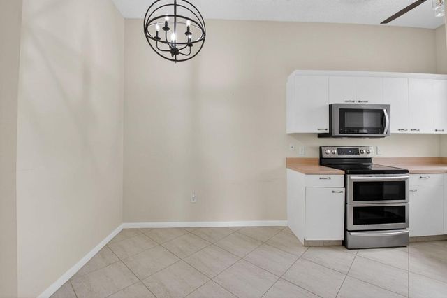 5136 Floria Drive N, Boynton Beach, FL 33437