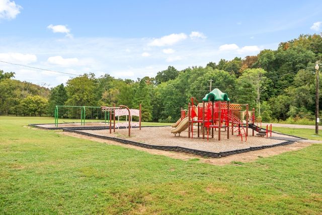 119 Front Ridge Cir, Clarksville, TN 37040