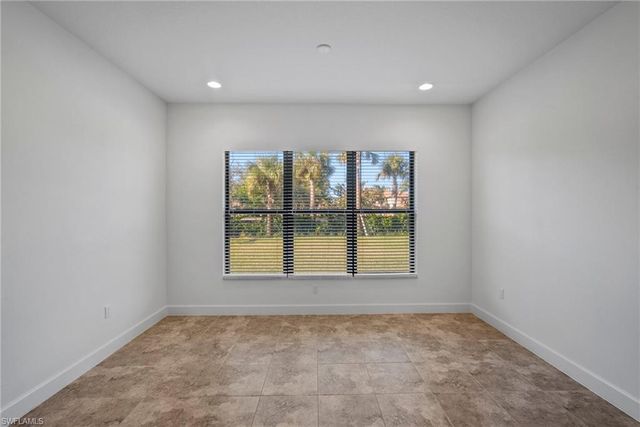 20800 Thistle Leaf LN, Estero, FL 33928