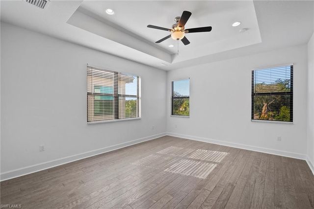 20800 Thistle Leaf LN, Estero, FL 33928