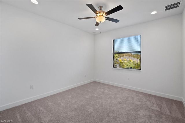 20800 Thistle Leaf LN, Estero, FL 33928