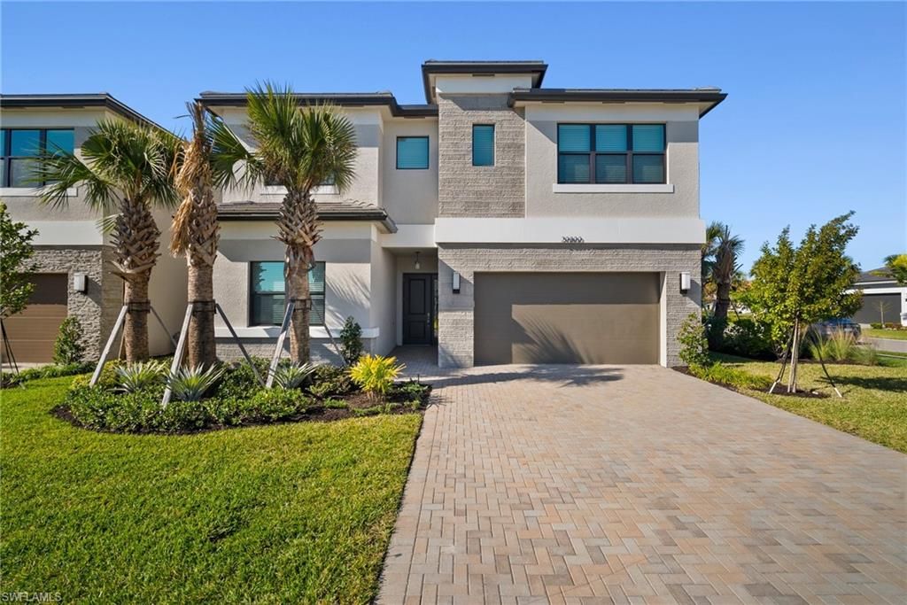 20800 Thistle Leaf LN, Estero, FL 33928