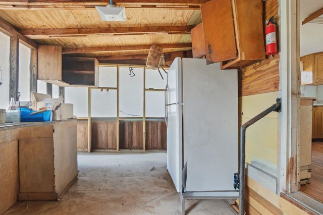 1360 Old Mill Road, Campobello, SC 29322