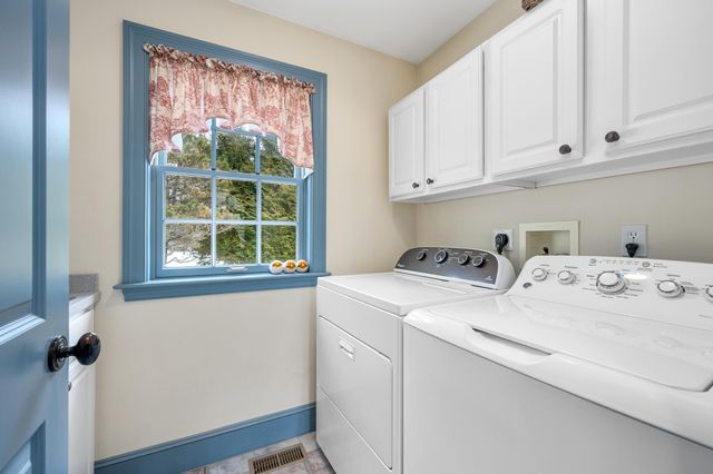 39 Spruce Run Drive, Brewster, MA 02631