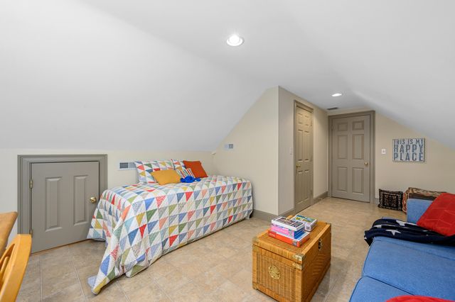 39 Spruce Run Drive, Brewster, MA 02631