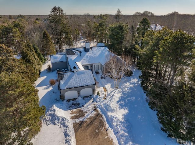 39 Spruce Run Drive, Brewster, MA 02631