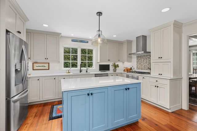 39 Spruce Run Drive, Brewster, MA 02631