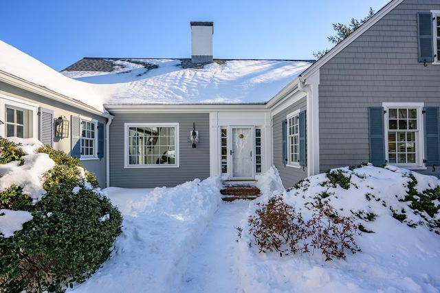 39 Spruce Run Drive, Brewster, MA 02631