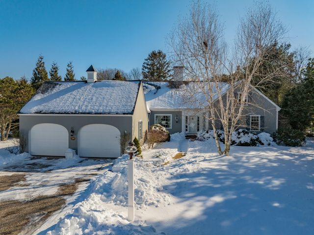 39 Spruce Run Drive, Brewster, MA 02631