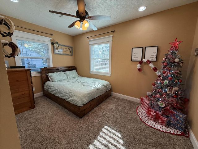 212 W Jordan, Alvin, TX 77511