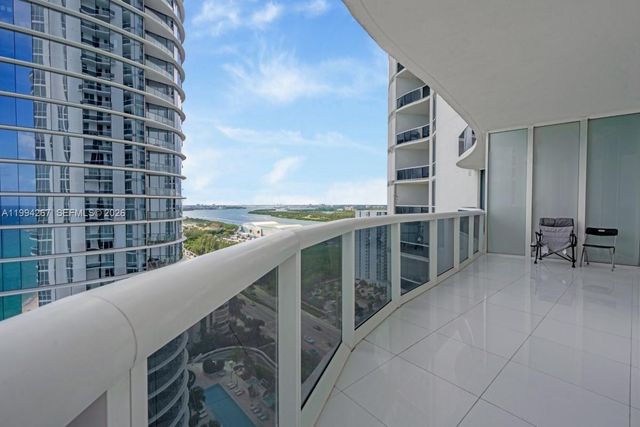 15811 Collins Ave 2002, Sunny Isles Beach, FL 33160