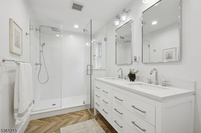 12 Clairidge Ct, Montclair Twp., NJ 07042