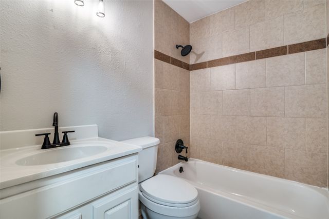 614 Debra Drive, Mesquite, TX 75149