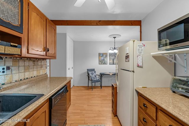 108 Edinburgh Lane C, Lakewood, NJ 08701