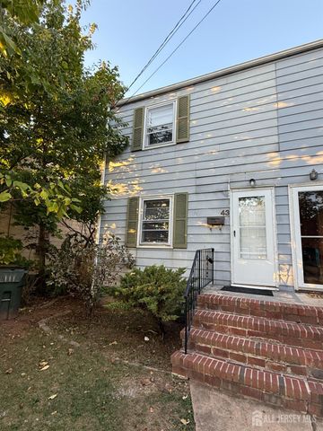 43 Crampton Avenue, Woodbridge Proper, NJ 07095