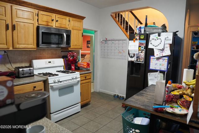 13 Reid Street, South River, NJ 08882