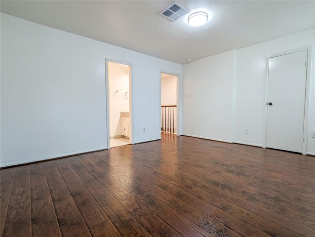 7925 Knight Road, Houston, TX 77054