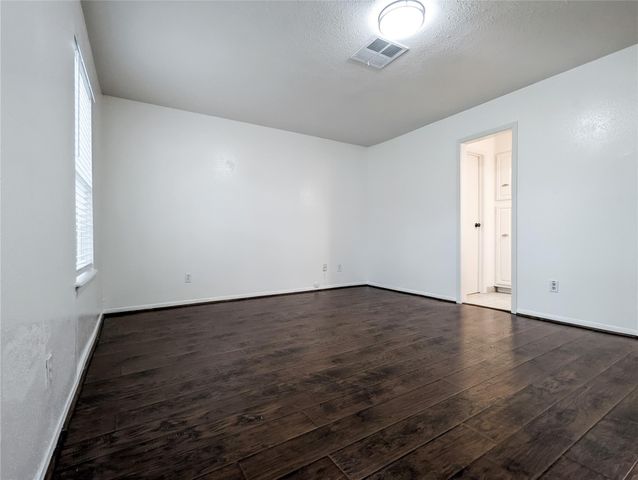 7925 Knight Road, Houston, TX 77054