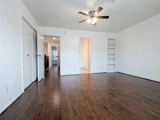 7925 Knight Road, Houston, TX 77054