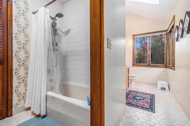 46308 Royal Avenue, New Buffalo, MI 49117