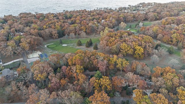 46308 Royal Avenue, New Buffalo, MI 49117