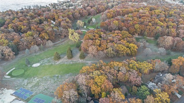 46308 Royal Avenue, New Buffalo, MI 49117