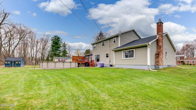 4328 Buckingham Drive, Niskayuna, NY 12304