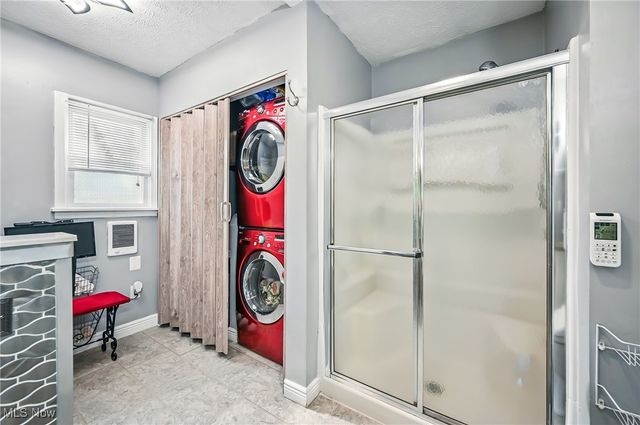 245 North Road, Niles, OH 44446