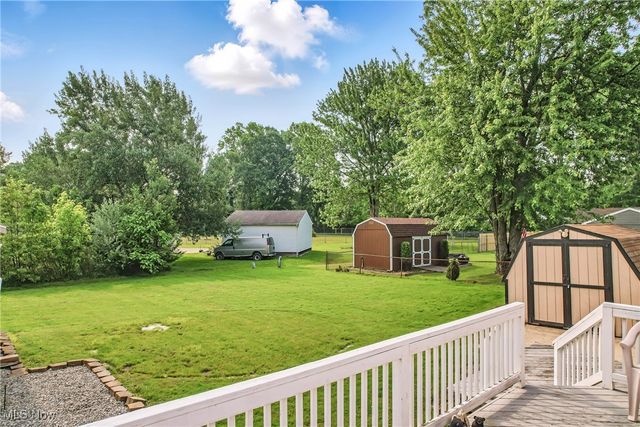 245 North Road, Niles, OH 44446