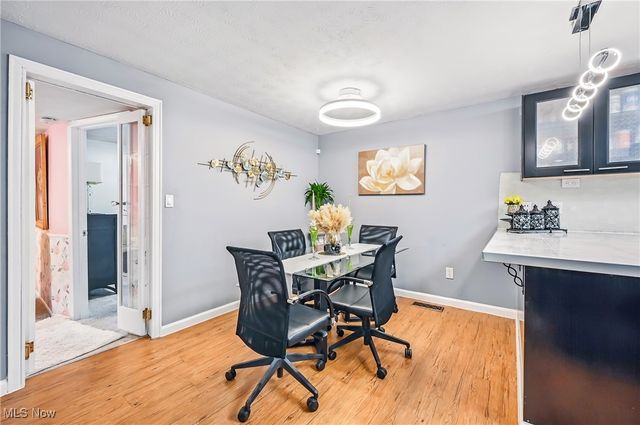 245 North Road, Niles, OH 44446