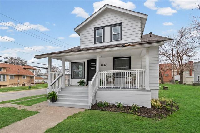 2023 Fayette Street, North Kansas City, MO 64116