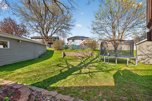 4415 Valley Drive NW, Rochester, MN 55901