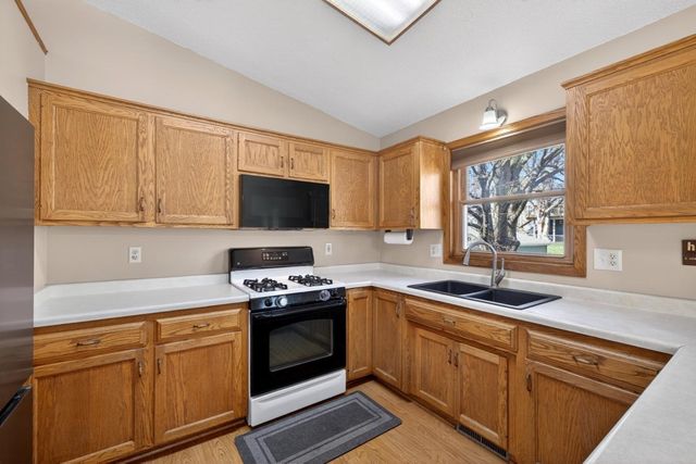 4415 Valley Drive NW, Rochester, MN 55901