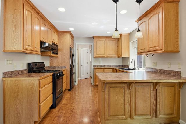 5689 Maywood Dr, Foresthill, CA 95631