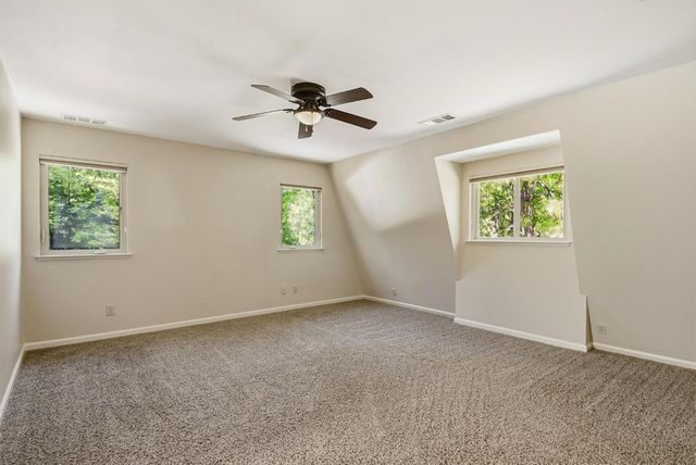 5689 Maywood Dr, Foresthill, CA 95631