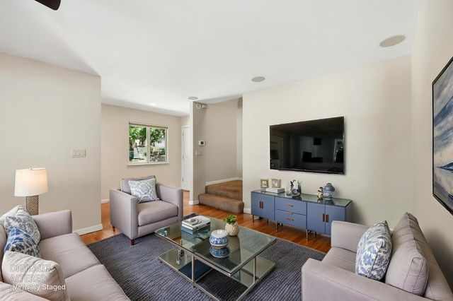 5689 Maywood Dr, Foresthill, CA 95631