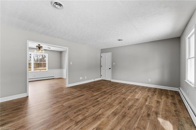 1870 Pope Lane, Kernersville, NC 27284