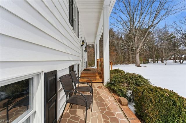 1870 Pope Lane, Kernersville, NC 27284