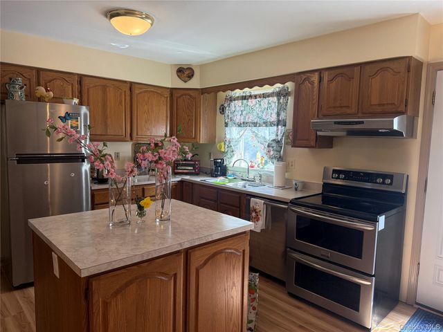 248 Huckleberry Turnpike, Wallkill, NY 12589